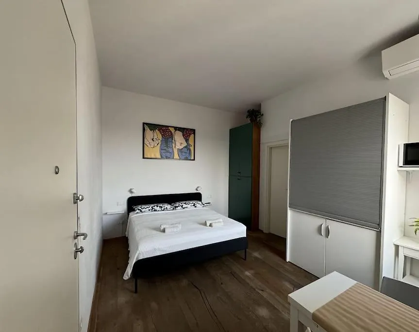Monolocale Monteverdi Florence Italy